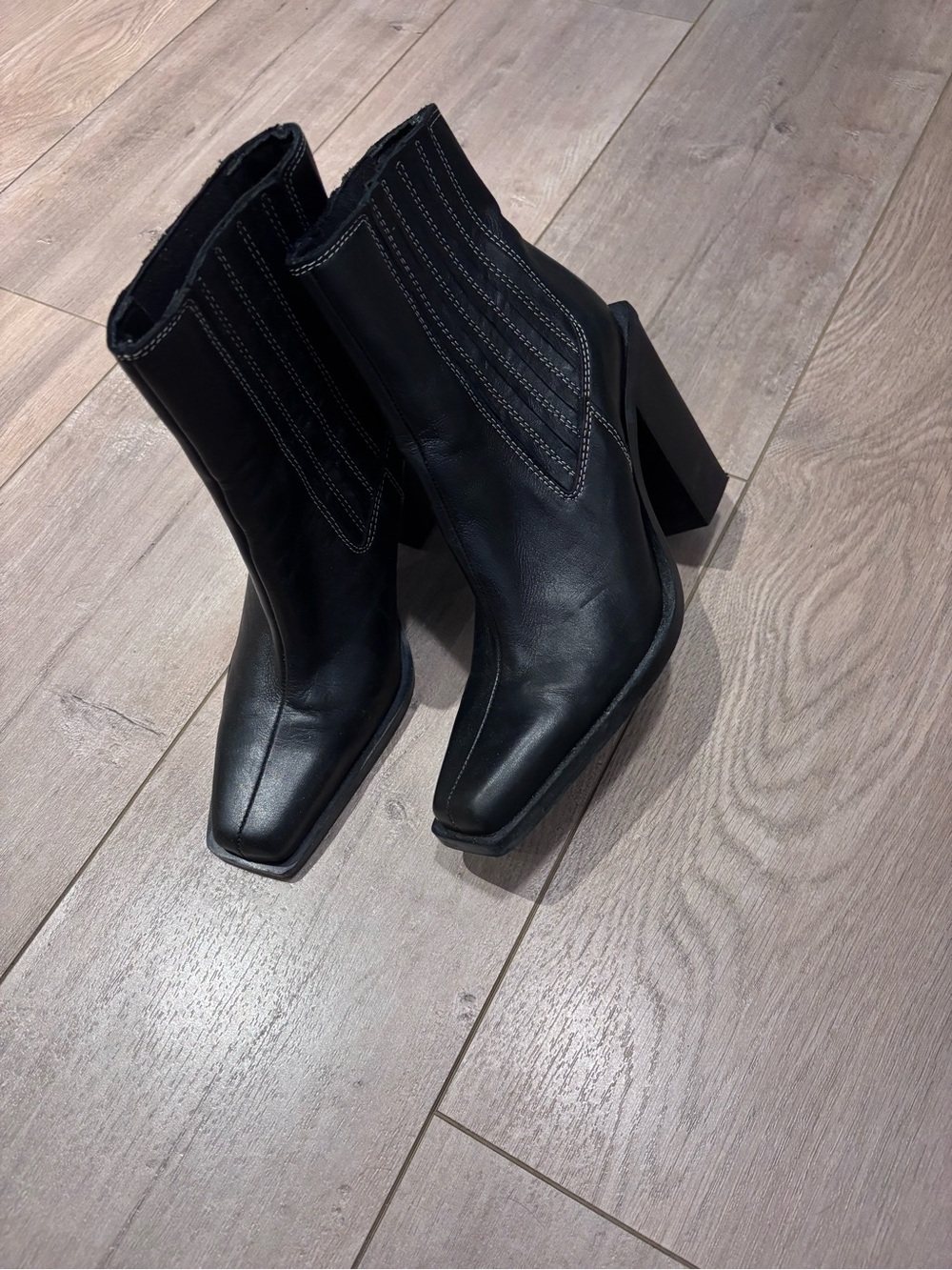 Black Leather Block Heel Ankle Boots